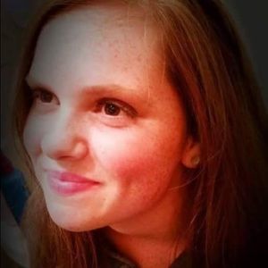 Meet your Posher, Lacy